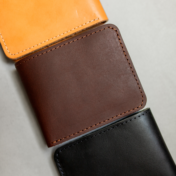 The Attoyac - Traditional Leather Bifold Wallet - Pecu Leather Co.