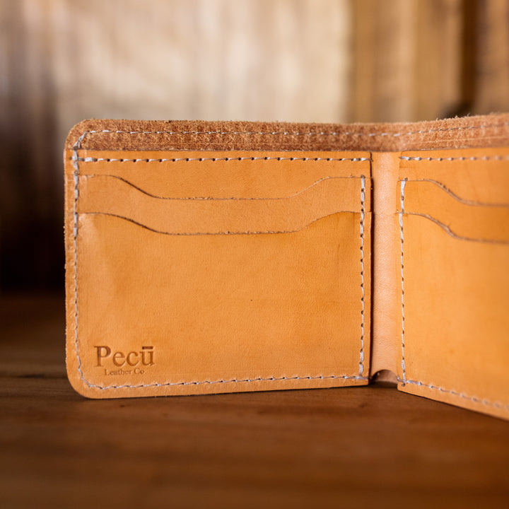 The Attoyac - Traditional Leather Bifold Wallet - Pecu Leather Co.