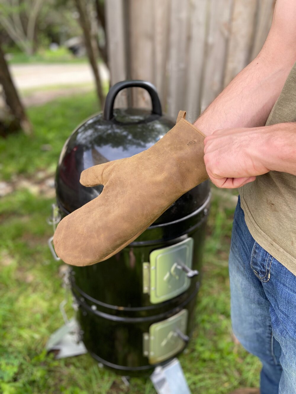 Personalized Leather Grill Mitt - Pecu Leather Co.