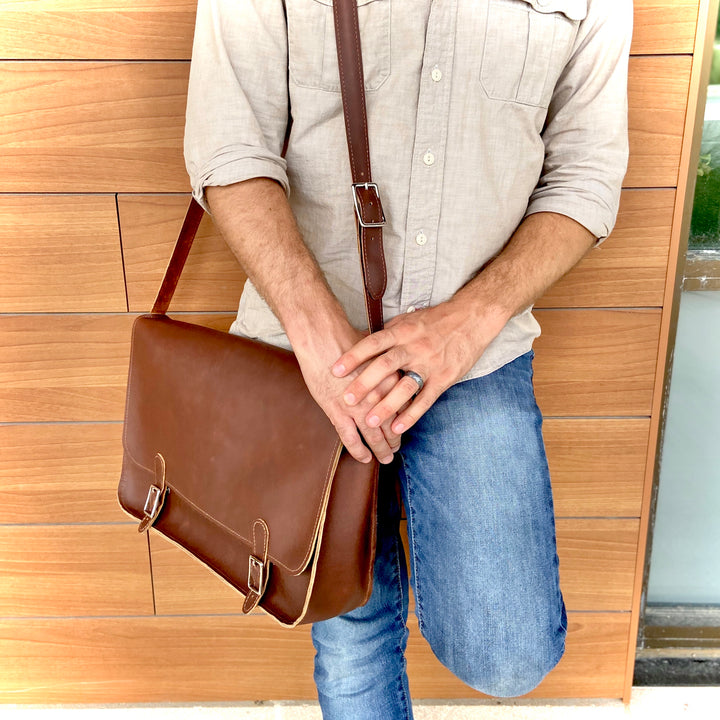 The Austin - Leather Messenger Bag - Pecu Leather Co.