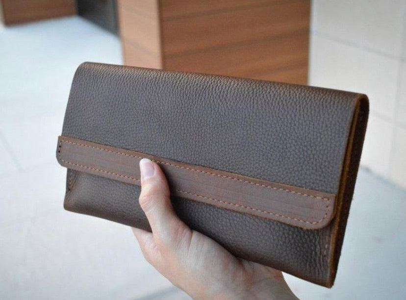 The Coleto - Brown Leather Clutch - Pecu Leather Co.