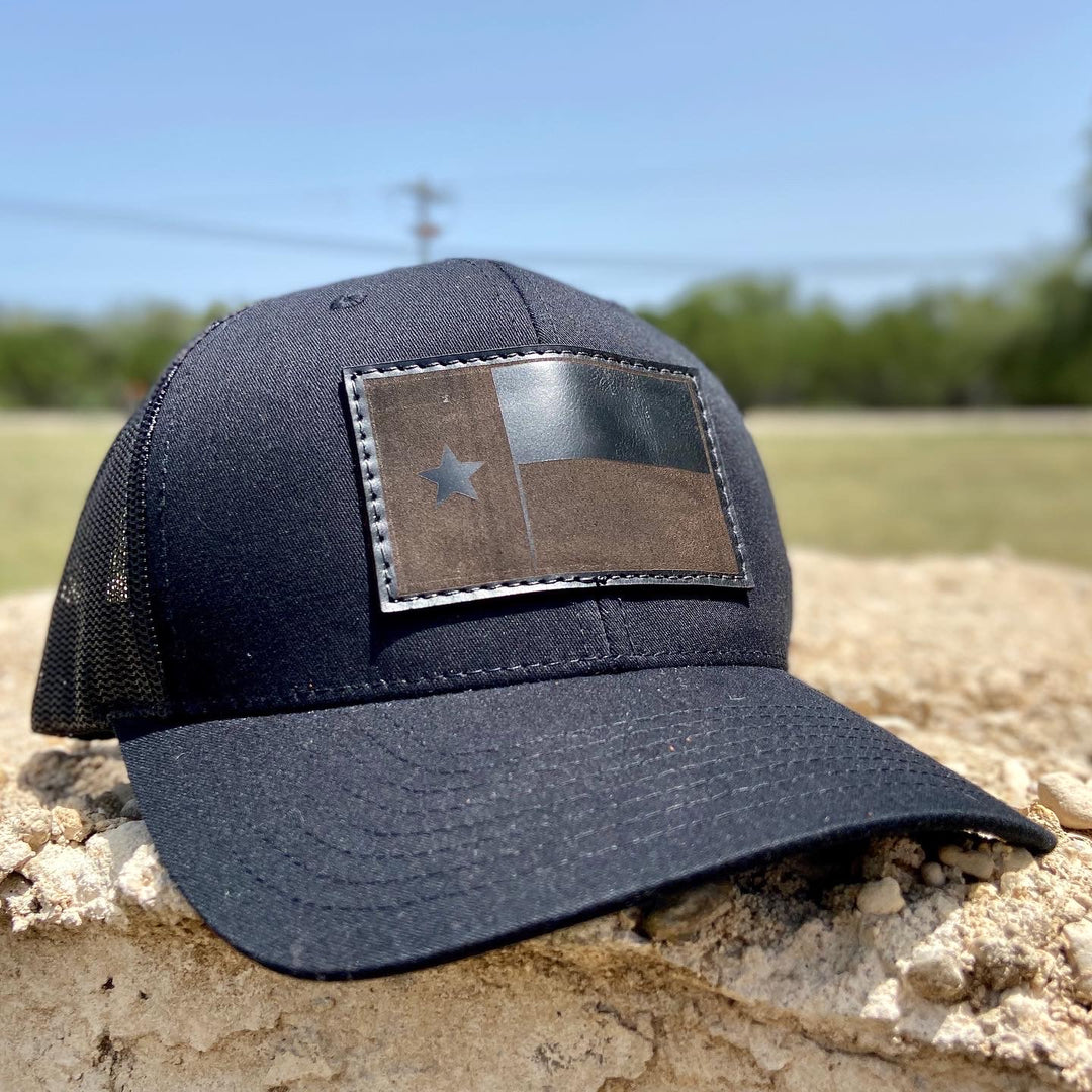 Texas State Flag - Black on black Leather Patch Trucker Hat - Pecu Leather Co.